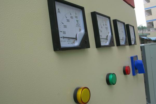 茄子河配电柜-3683讲讲配电柜注意事项